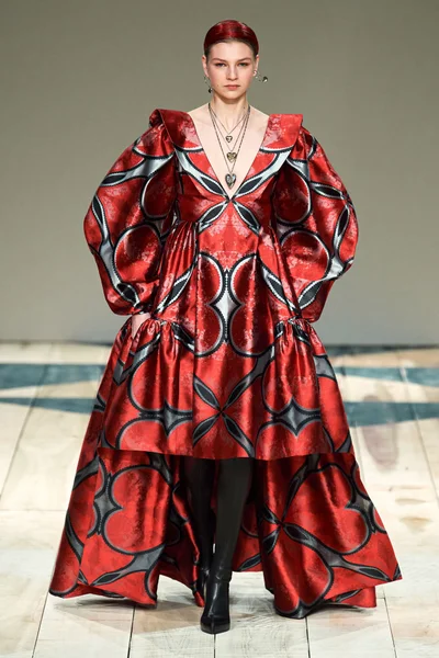 Look 35